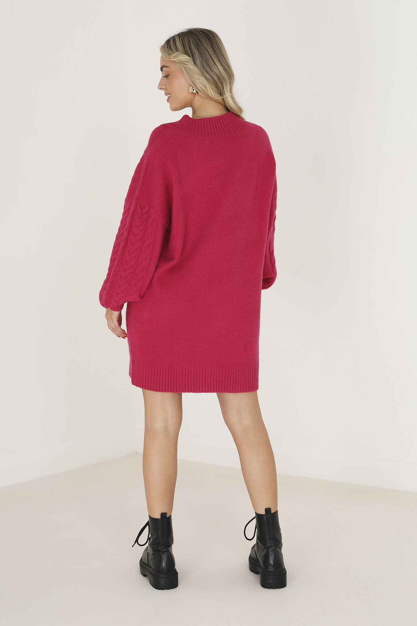 Vestido de malha trançada
