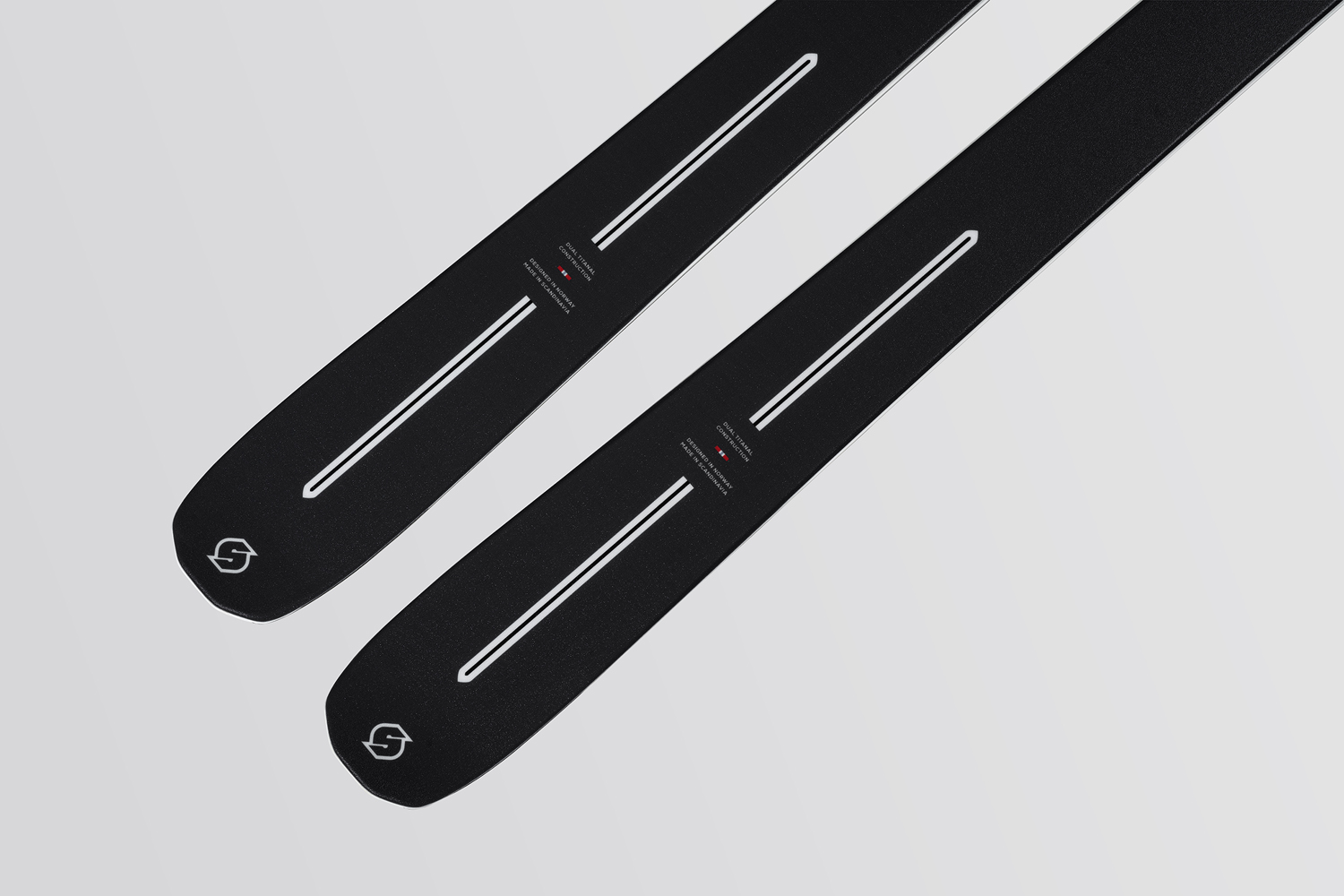 Piste V3 Dark Grey