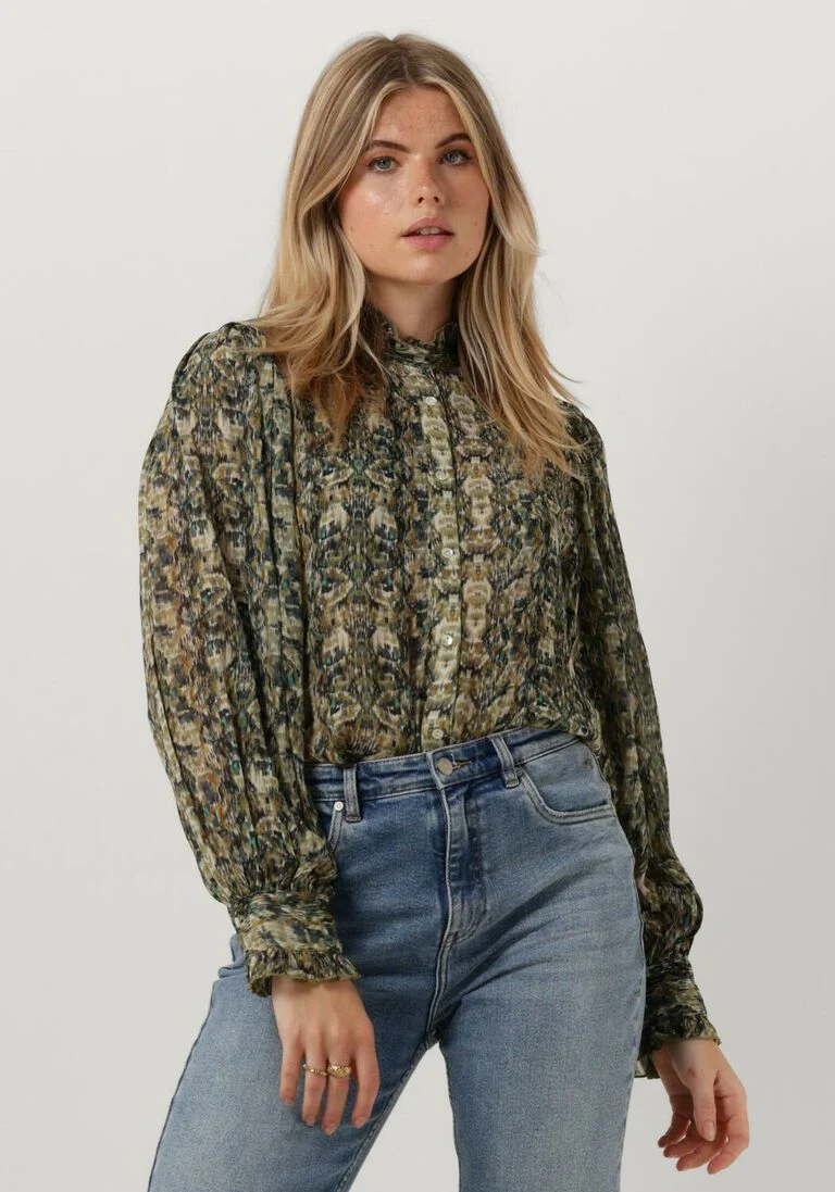 CIRCLE OF TRUST lichtblauwe circle of trust blouse puck blouse
