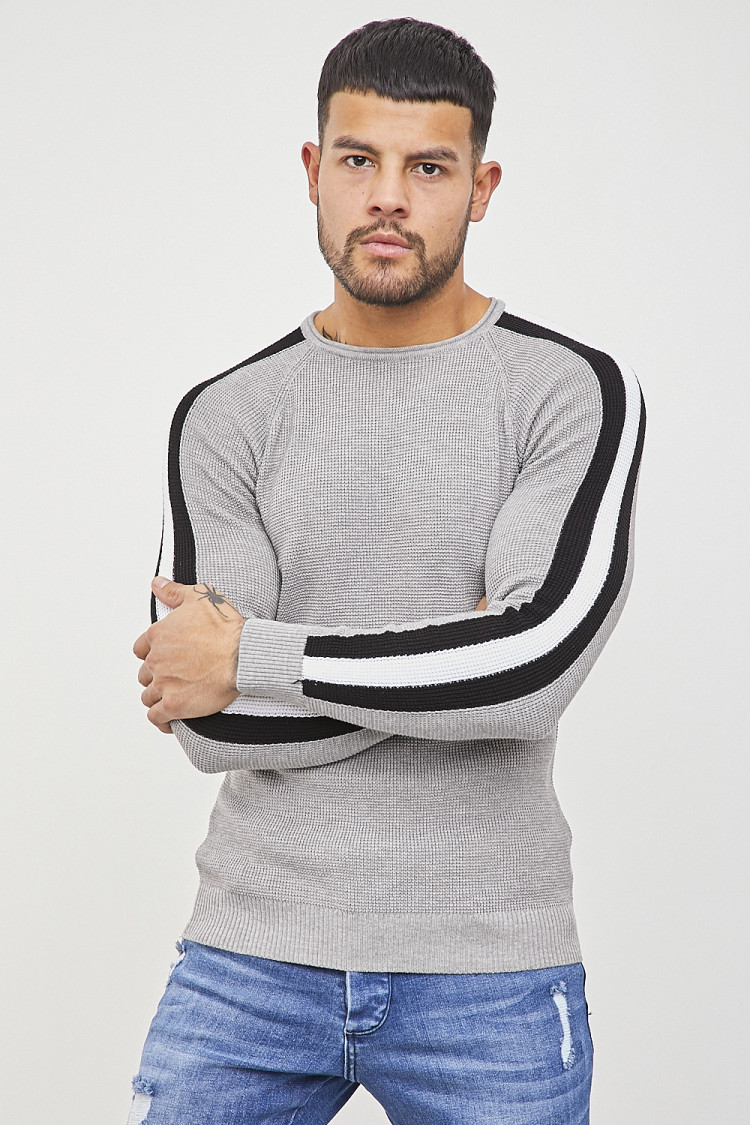 Pull gris à bandes