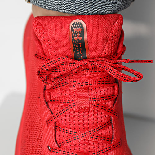 Baskets HOVR Turbulence 2 3026520 Red