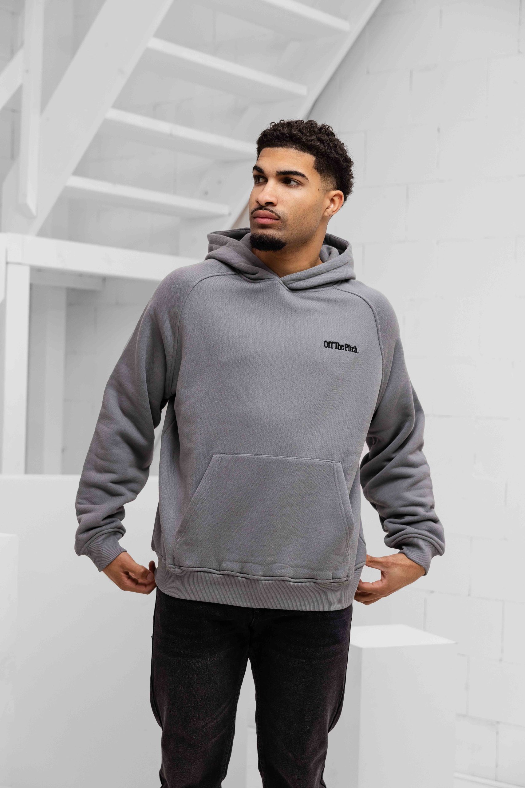 Off The Pitch Wardrope Essentials Hoodie Heren Grijs