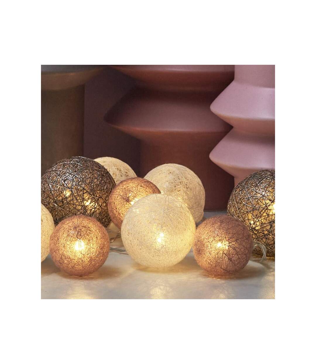 Paris Prix - Guirlande Lumineuse Led boule 360cm Rose