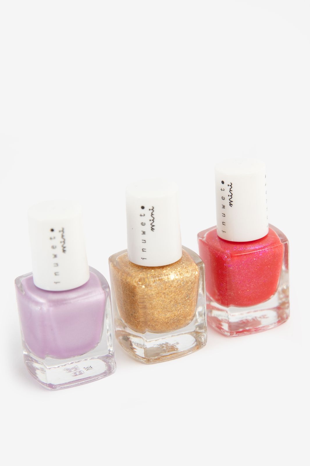 Inuwet nagellakset