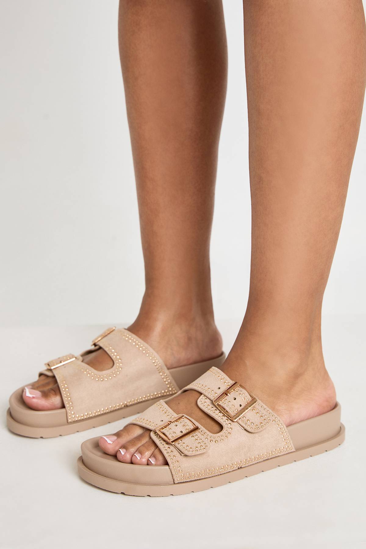 boohoo Sandales À Double Boucle Avec Détails Cloutés En Synthétique