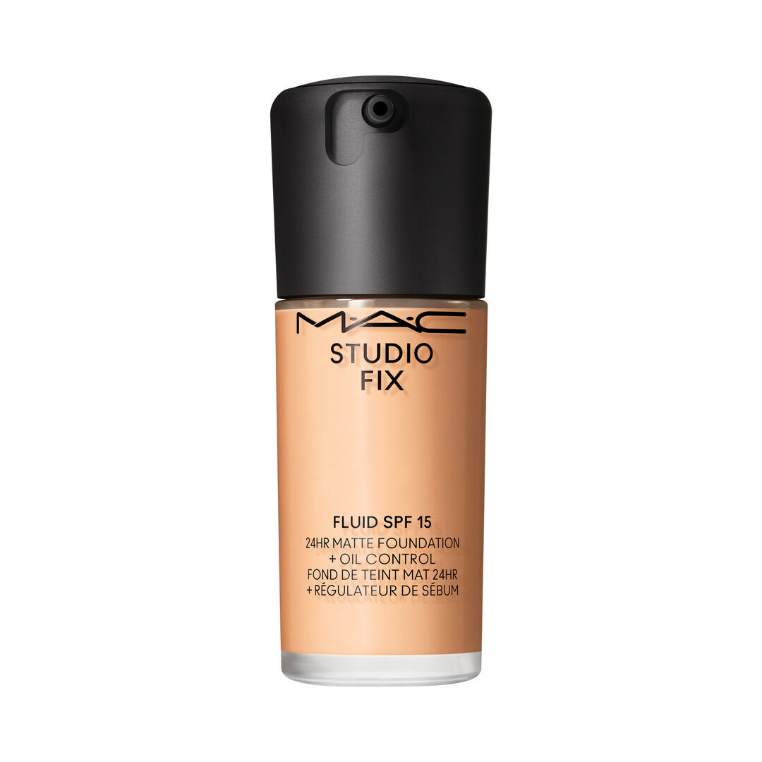 MAC STUDIO FIX FLUID SPF 15 24HR MATTE FOUNDATION + OIL CONTROL