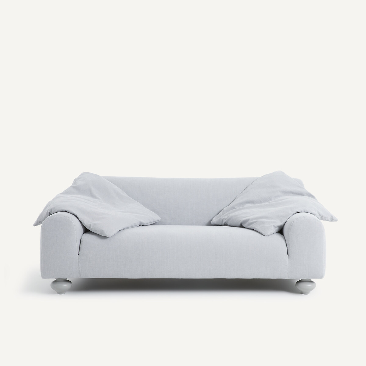 OTTO STUDIO PARA AM.PM<br>Sofá compacto em linho de algodão, ousado