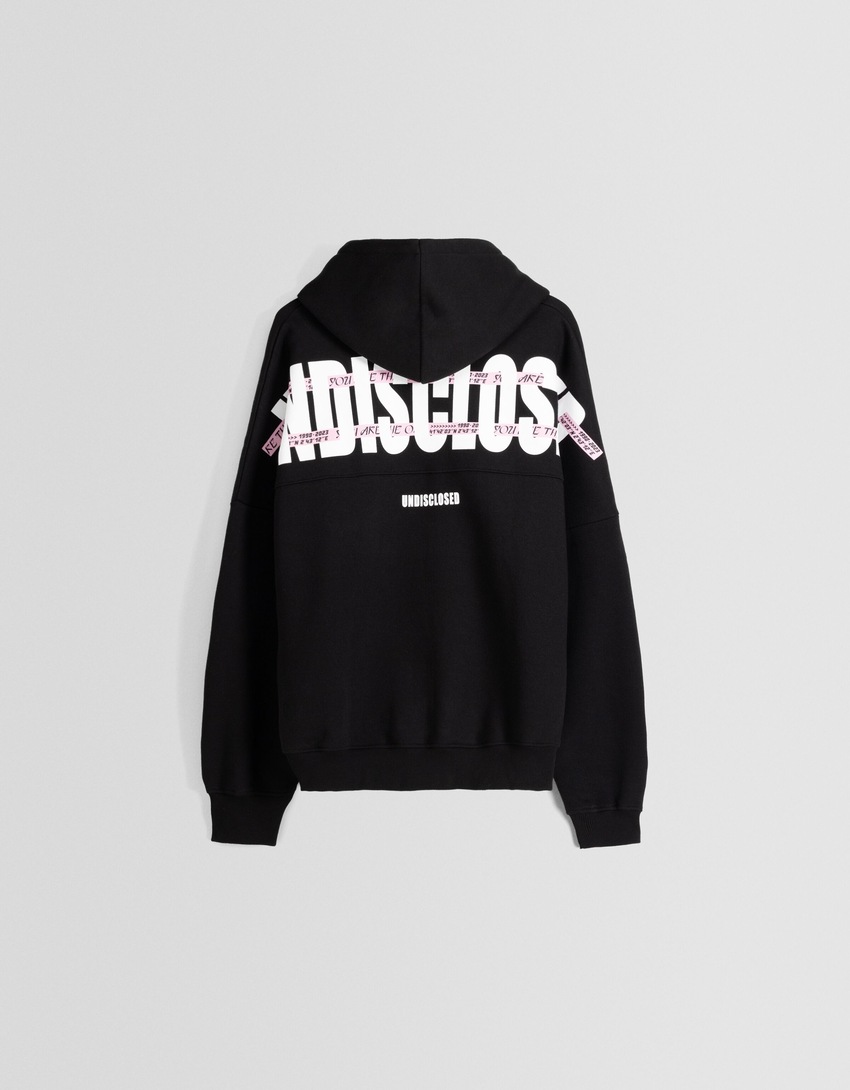 Moletom com capuz estampado
