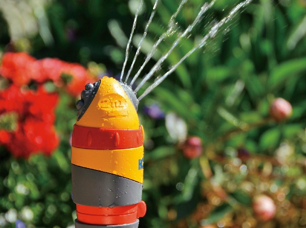 Arroseur rotatif pro 314 m² pour arroser des plantes délicates, des plantes établies et gazon