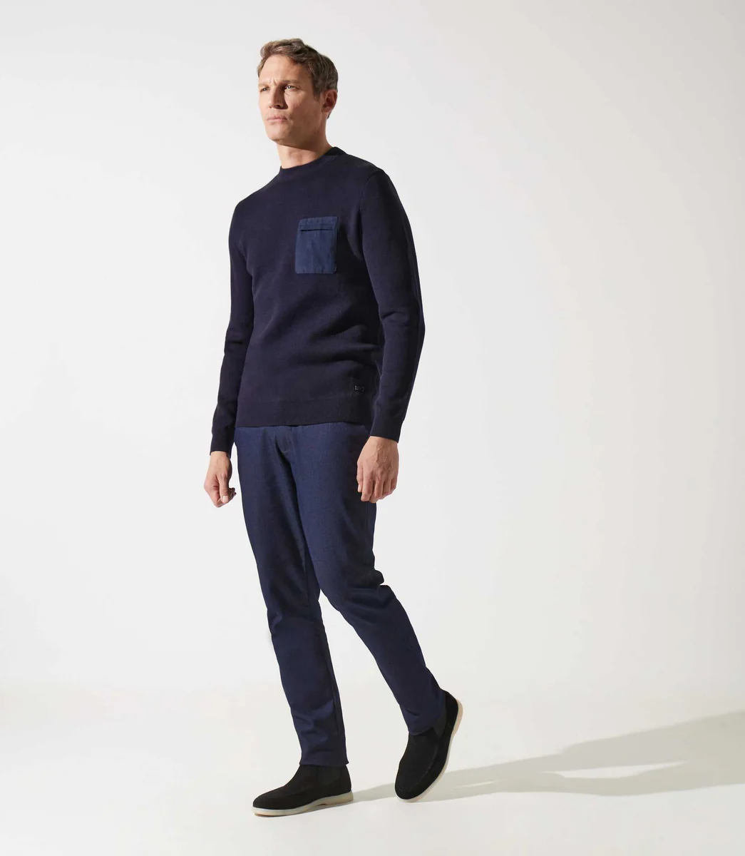 Pull col rond marine avec poche