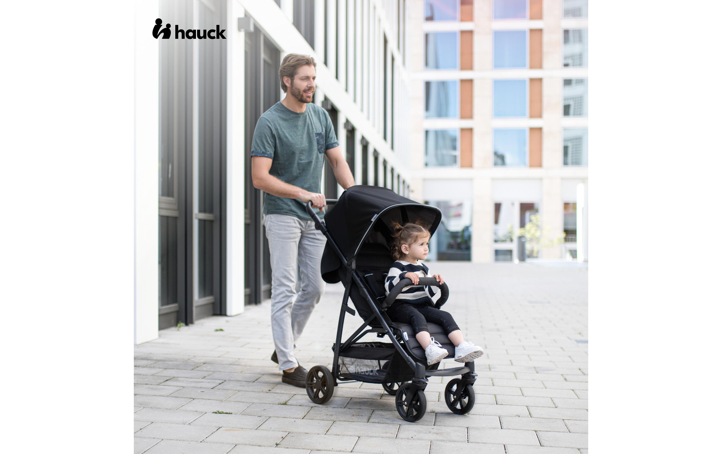Buggy Rapid 4 Black<br>Der ideale Buggy für den urbanen Familienalltag