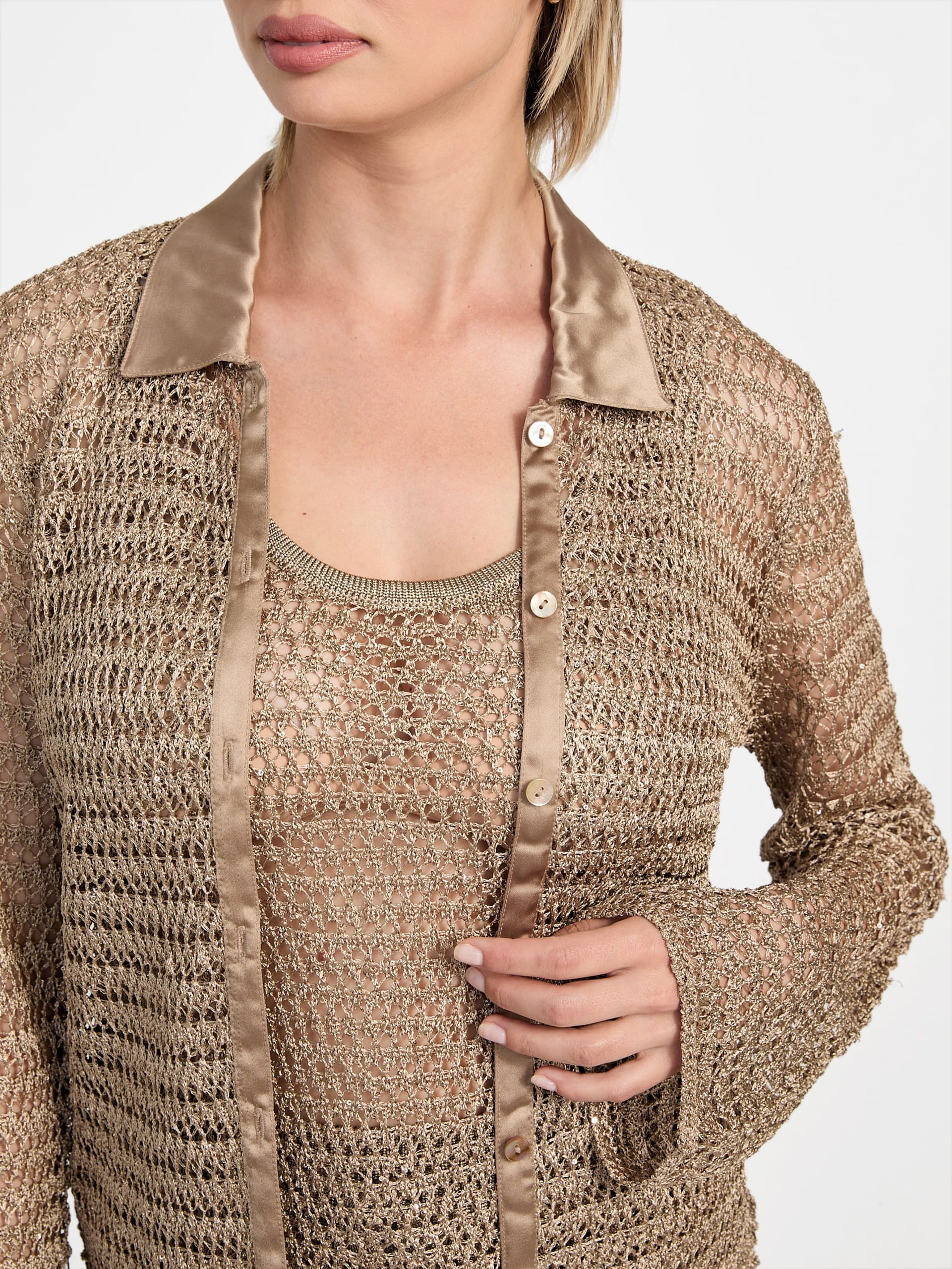 Blusa Bella com costura aberta