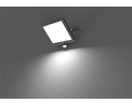 LUMAK PRO LED Sensor Wandlamp IP44 200W 33000 lm 4000 K Stroomkabel 3G1.0 mm² H05RN-F 0.5 m + Snelkoppeling