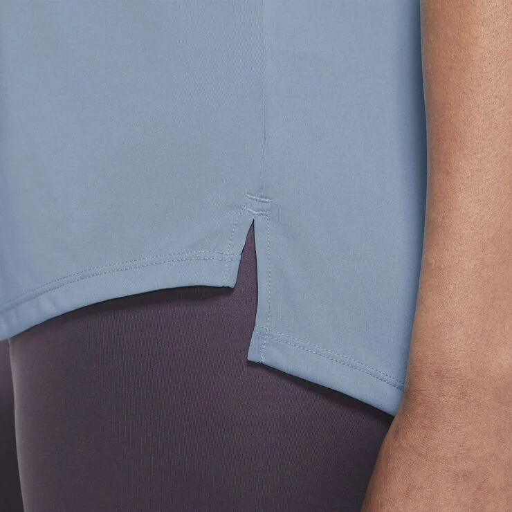 Nike Dri Fit One Traenings T Shirt Blå