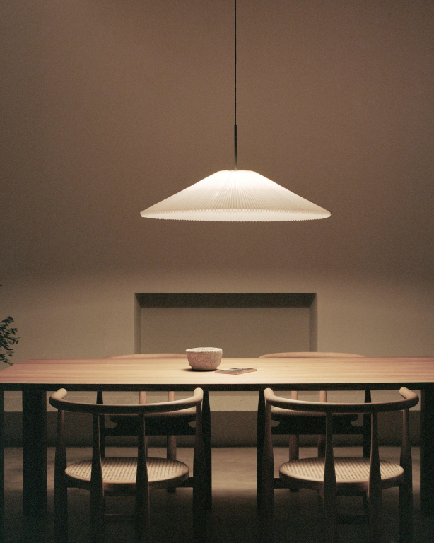 New Works Nebra hanglamp LED large Ø55 wit