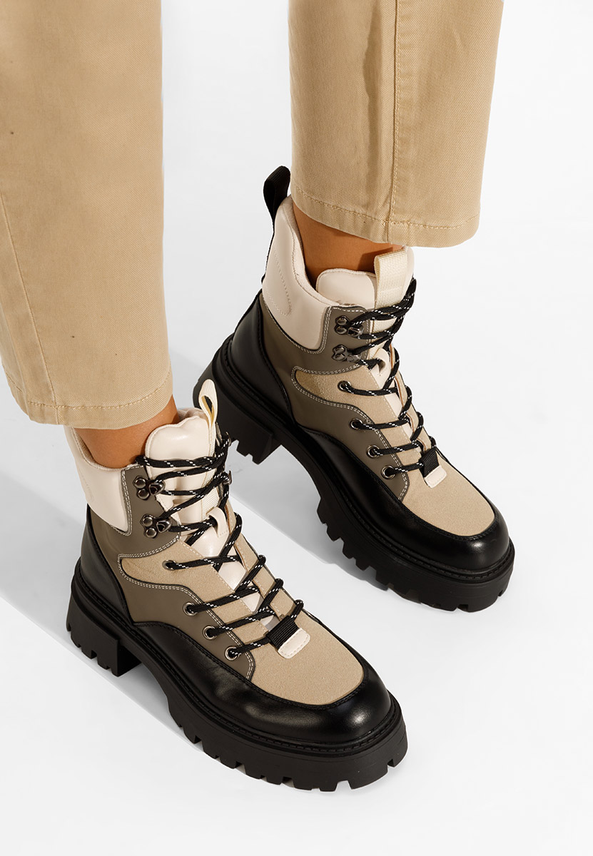 Bottines à semelle épaisse noirs Trapera