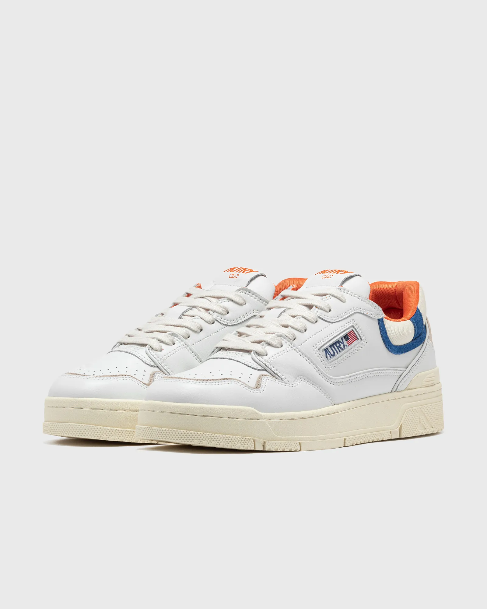 Tênis Autry Action CLC LOW