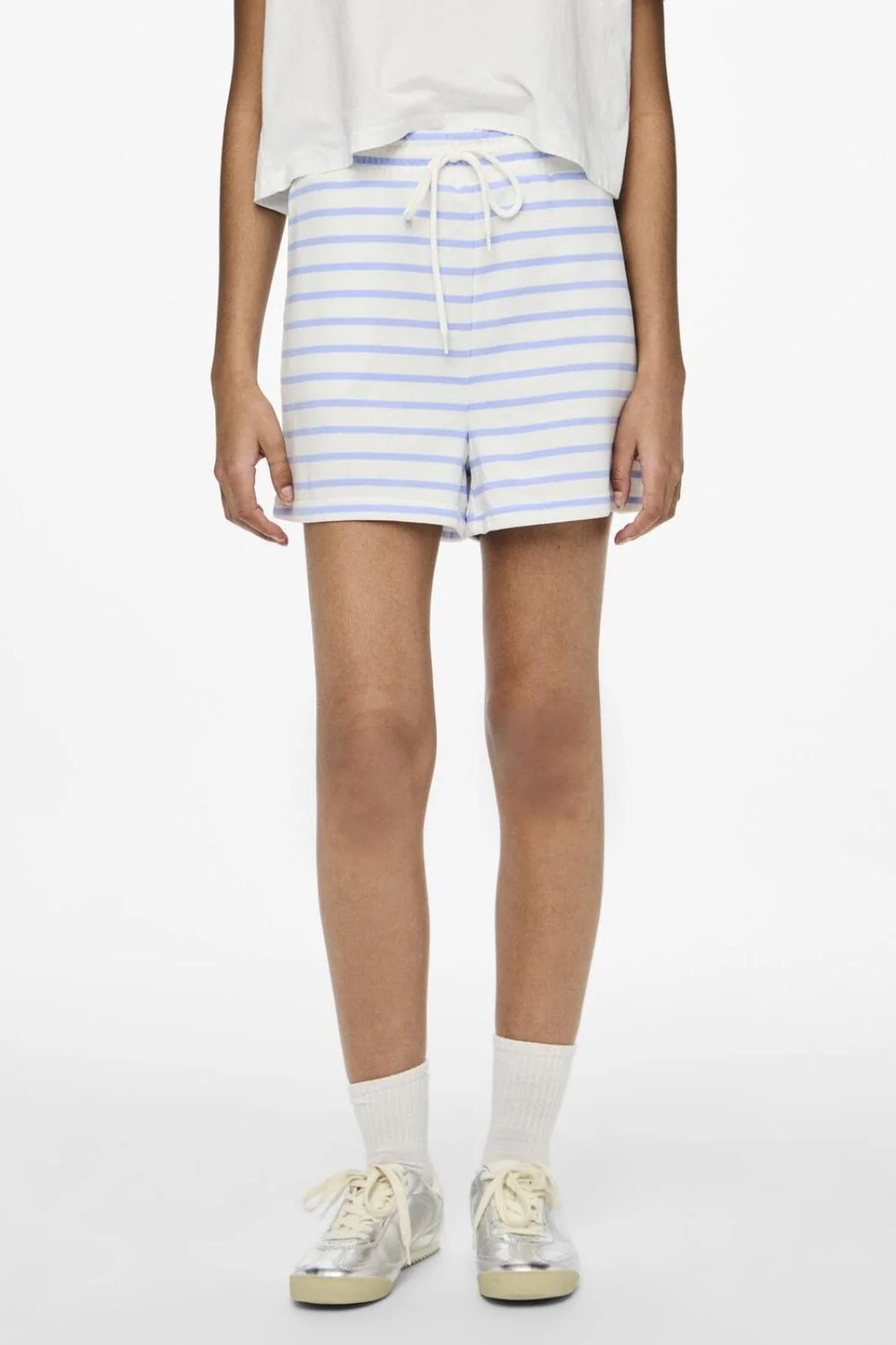 Pieces Pcchilli Summer Shorts Stripe 4476107 cloud dancer hydrangea