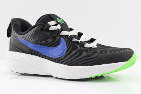 Nike Sneaker