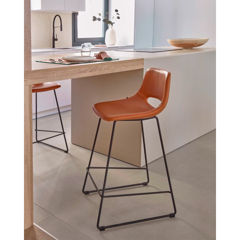 Tabouret Zahara pieds en acier finition noire H 65 cm