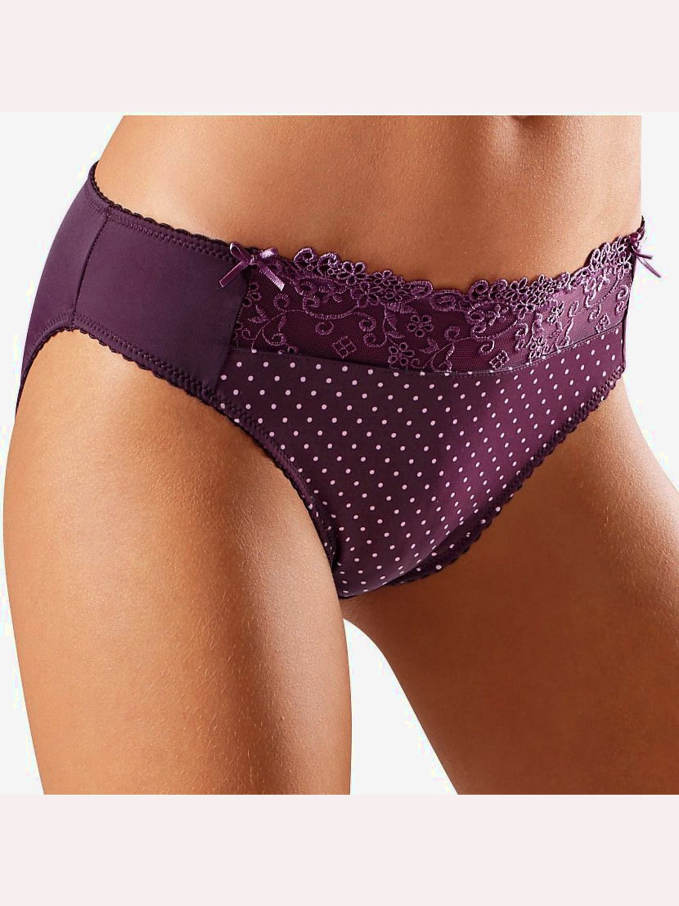 Slip intemporel. coupe basique confortable