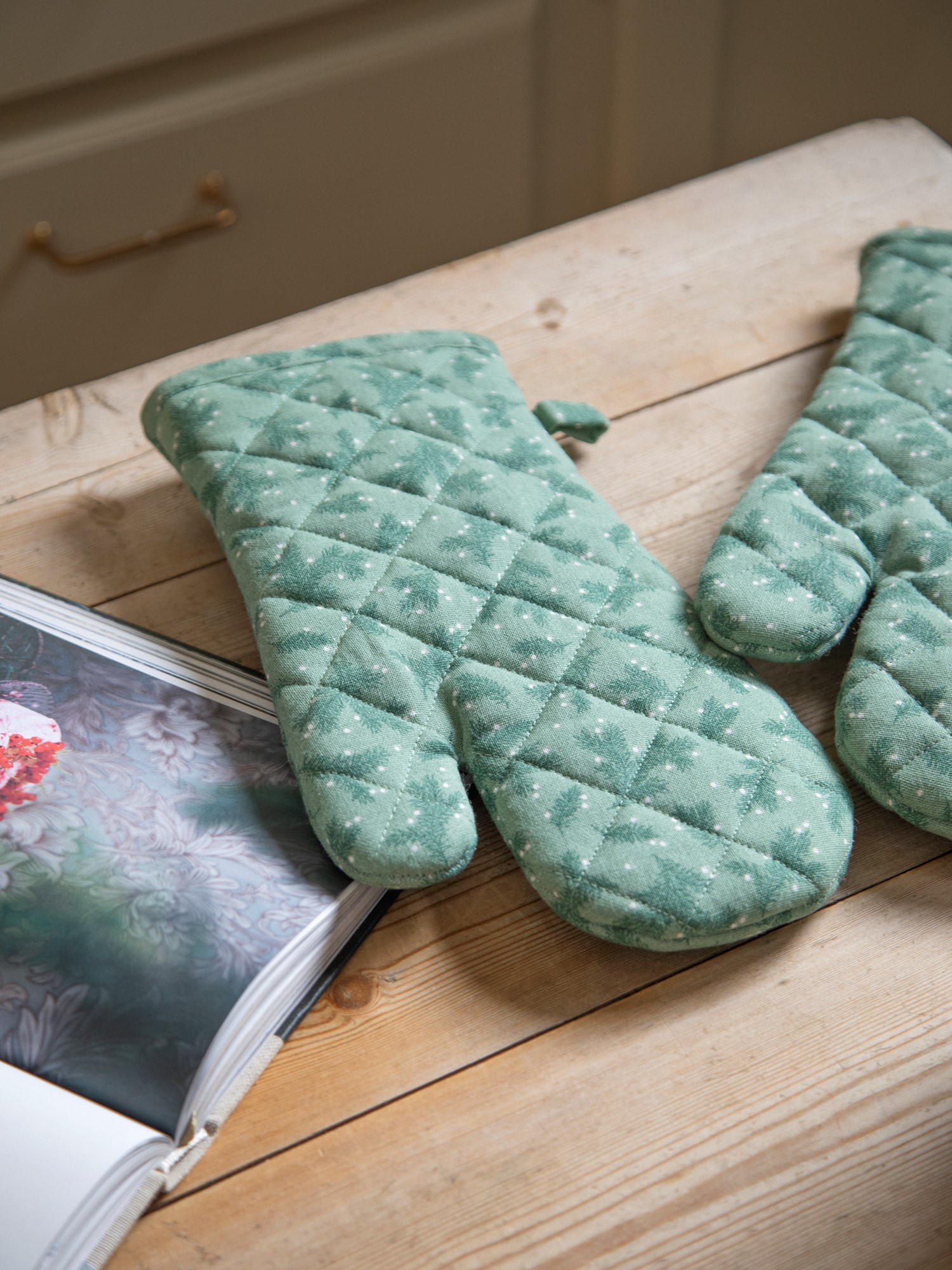 Ovnhandske | 30,5 x 16 cm. | Moss Green