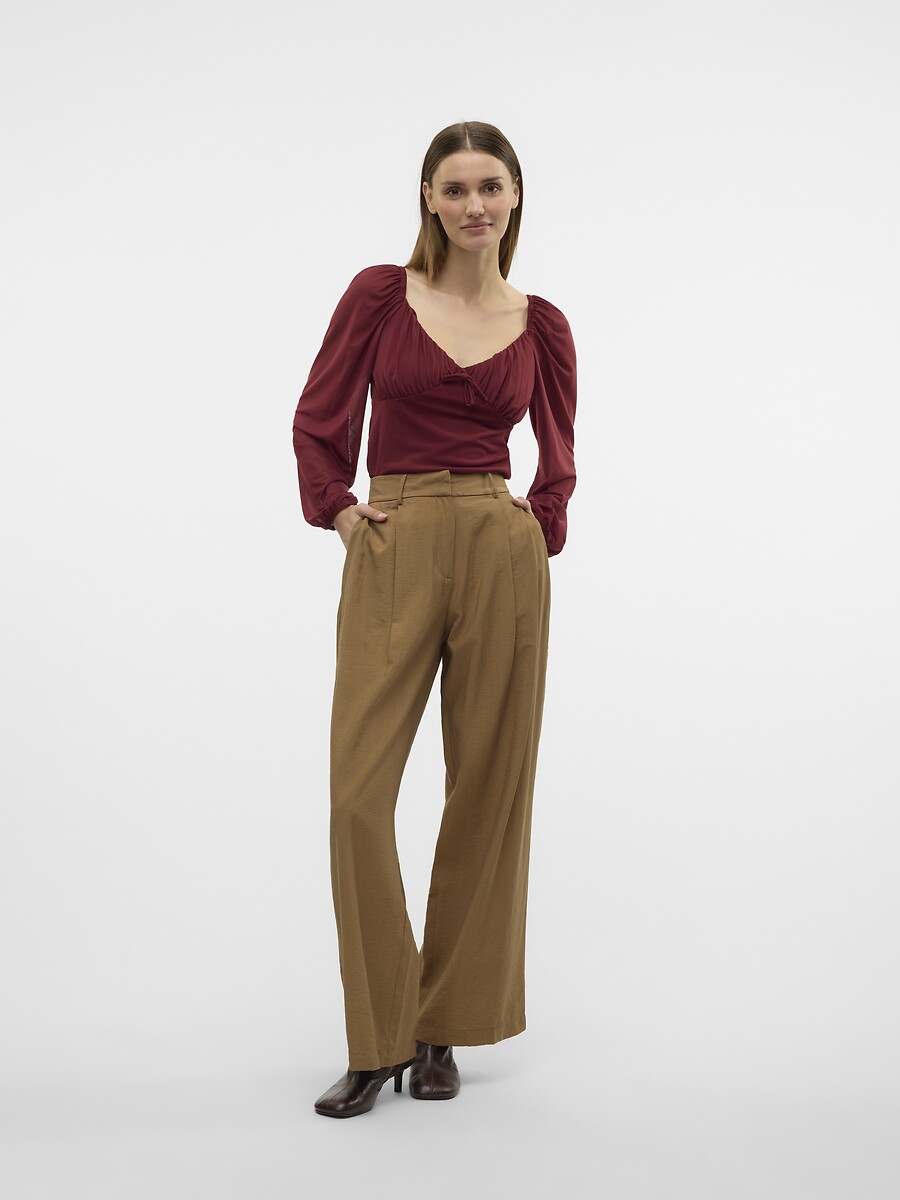 VERO MODA<br>Calças largas