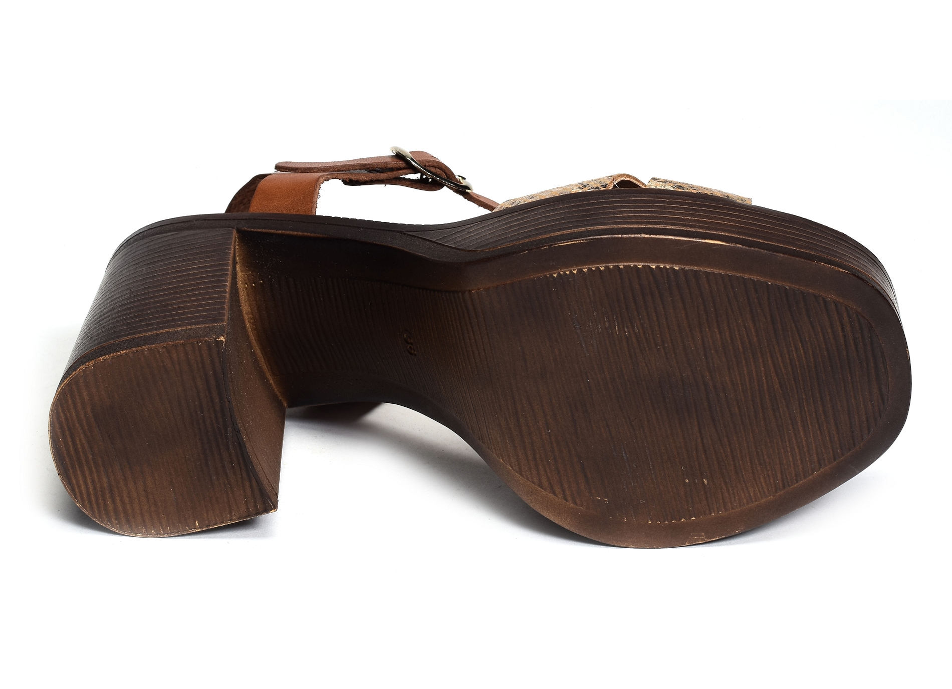89045 camel