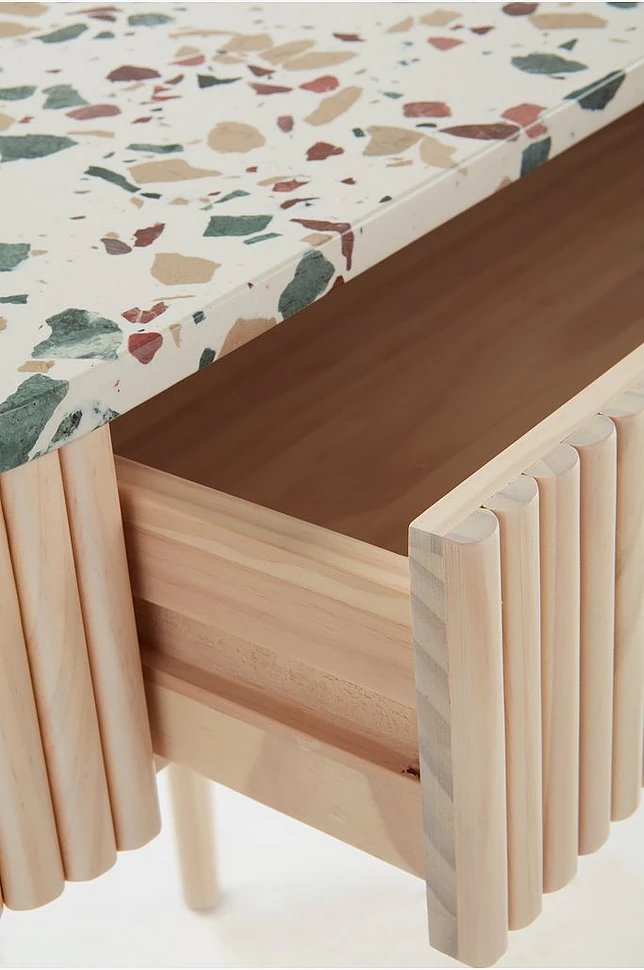KAIGO skrivebord
