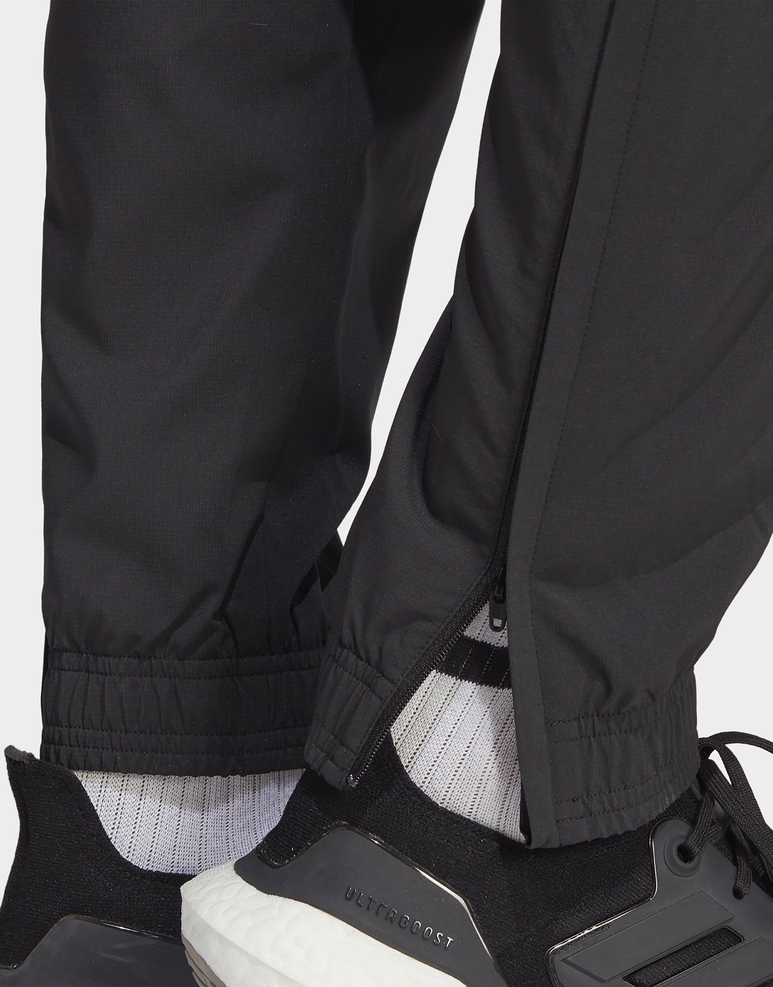 adidas Pantalon FC Bayern Icon Woven