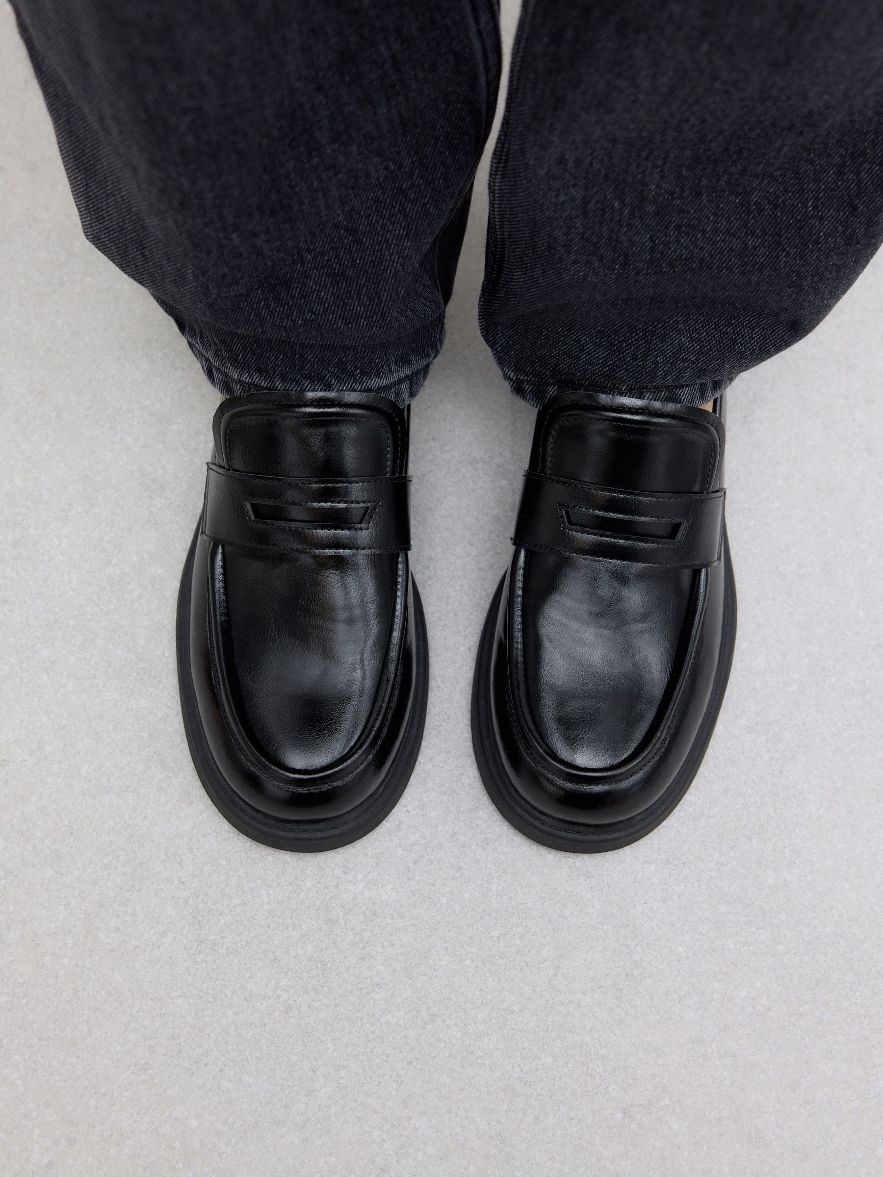 Zwart - Forever Comfort® Round Toe Chunky Platform Loafers