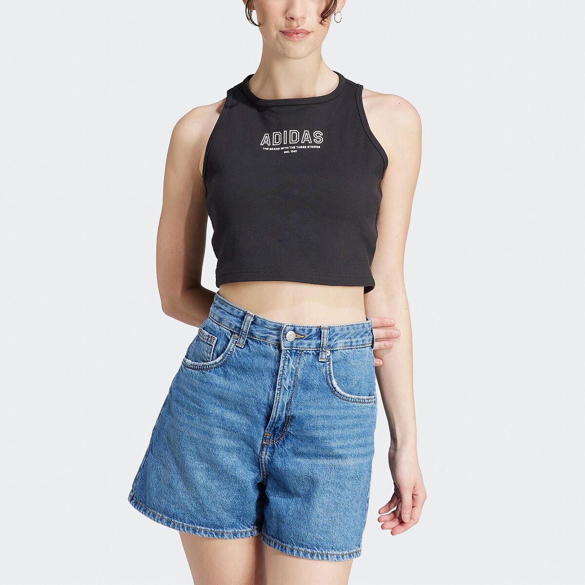 ADIDAS ROUPAS ESPORTIVAS<br>Regata sem mangas com gola redonda