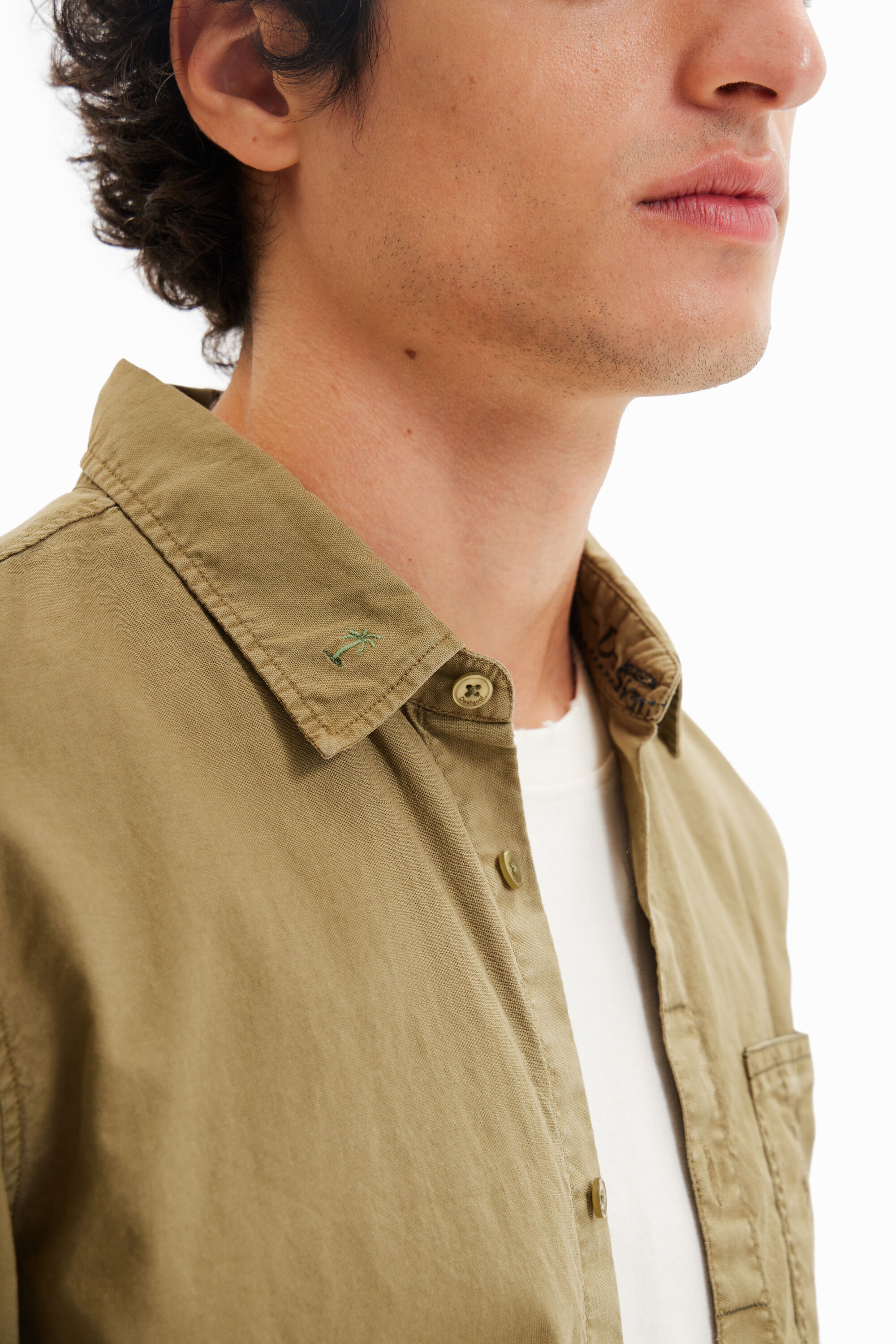 Chemise manches longues broderies