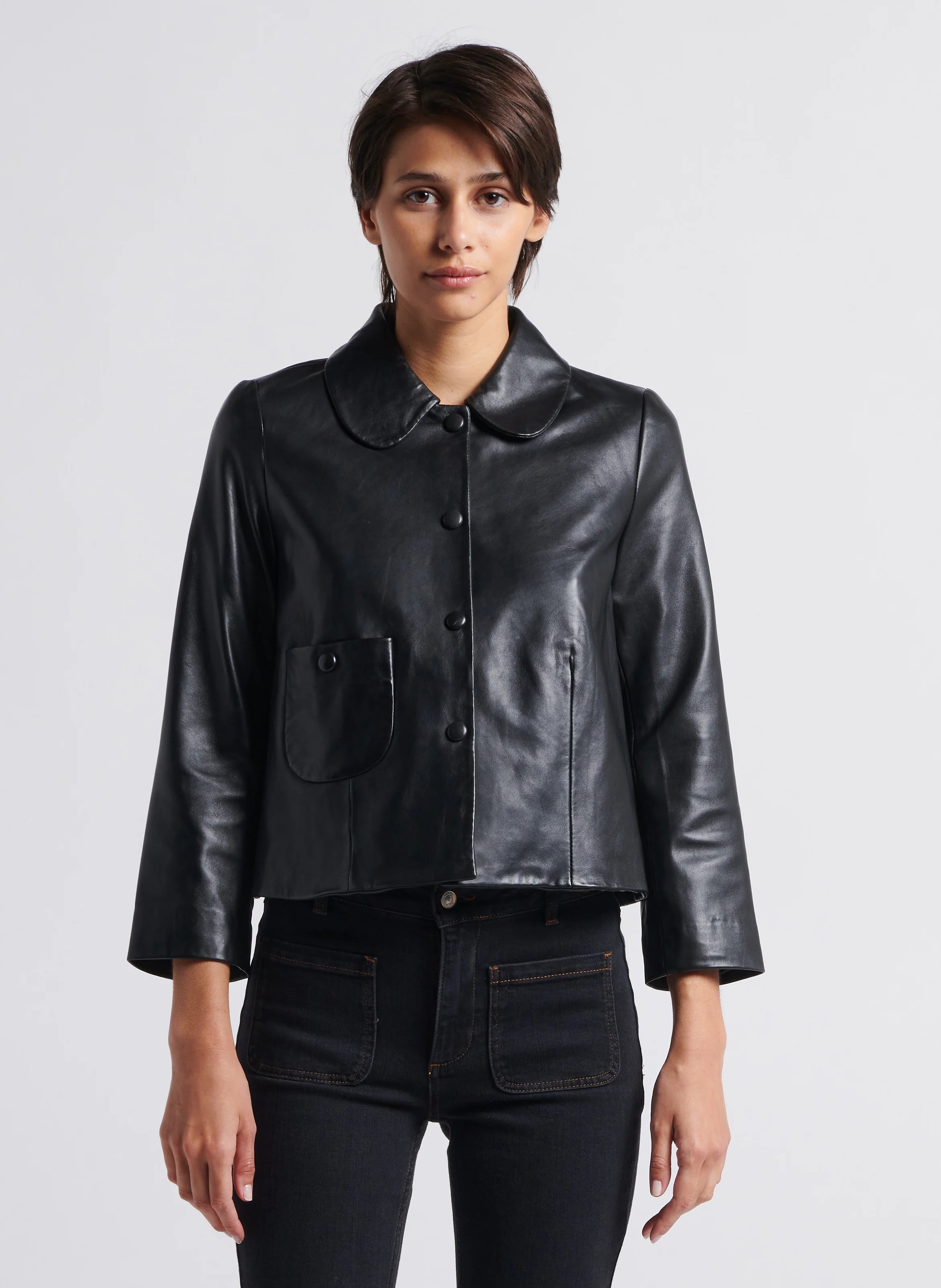 MYLOS - Veste courte col claudine en cuir | Noir