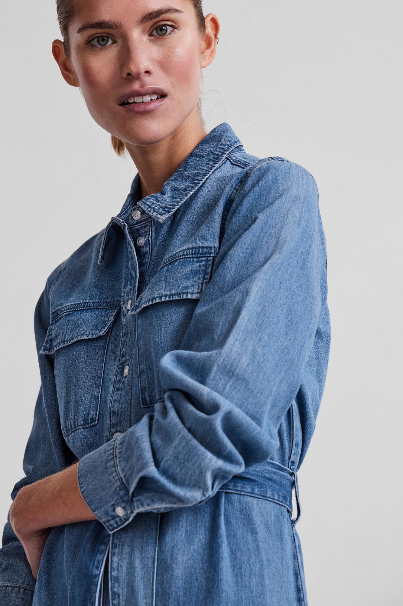 vestido camisa midi jeans