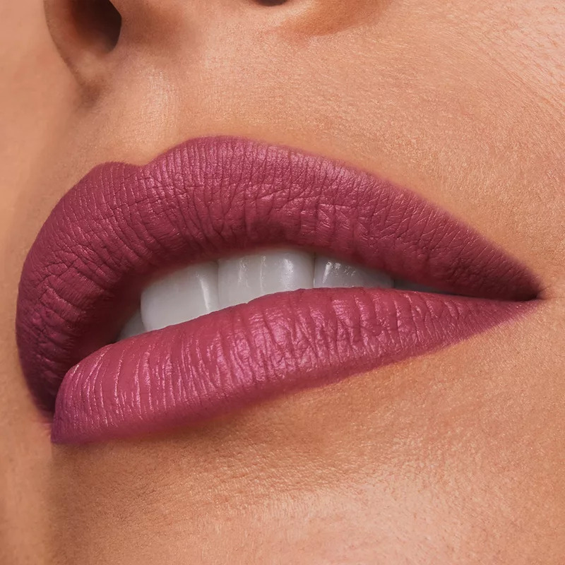 Estée Lauder Pure Color Lipstick Matte 3,5 gr. - 688 Idol