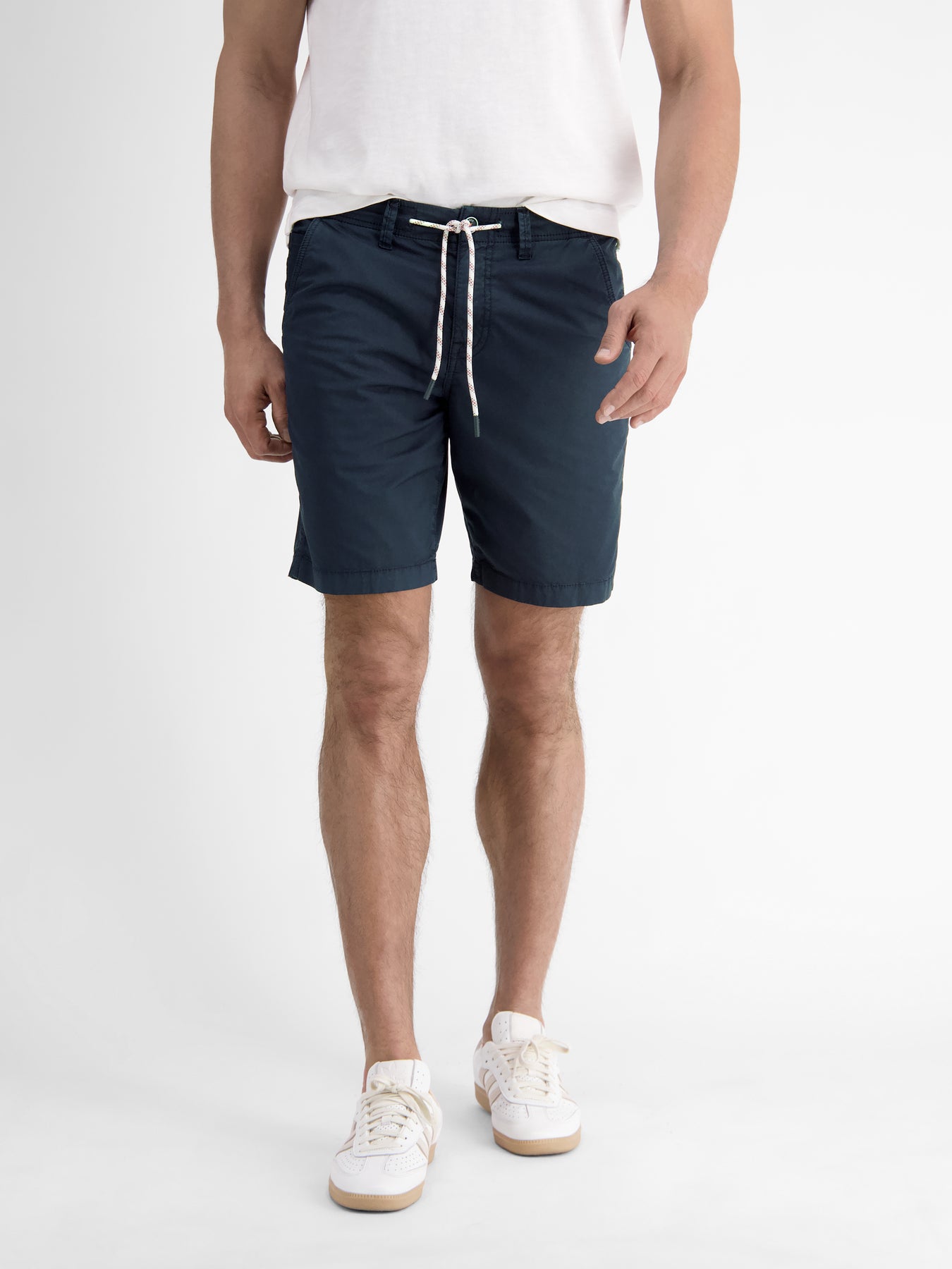 Leichte Twill-Bermuda für Herren