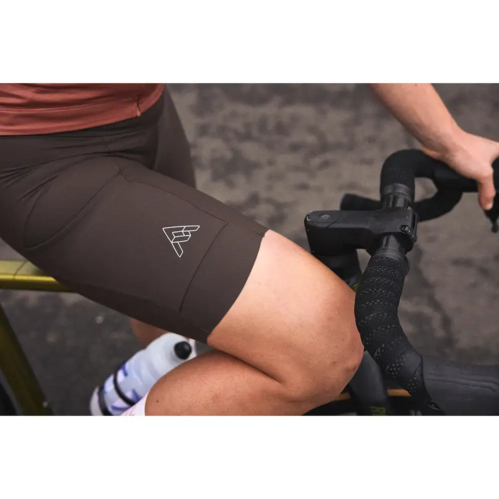7mesh WK3 Cargo Fietsbroek Kort Bruin Dames