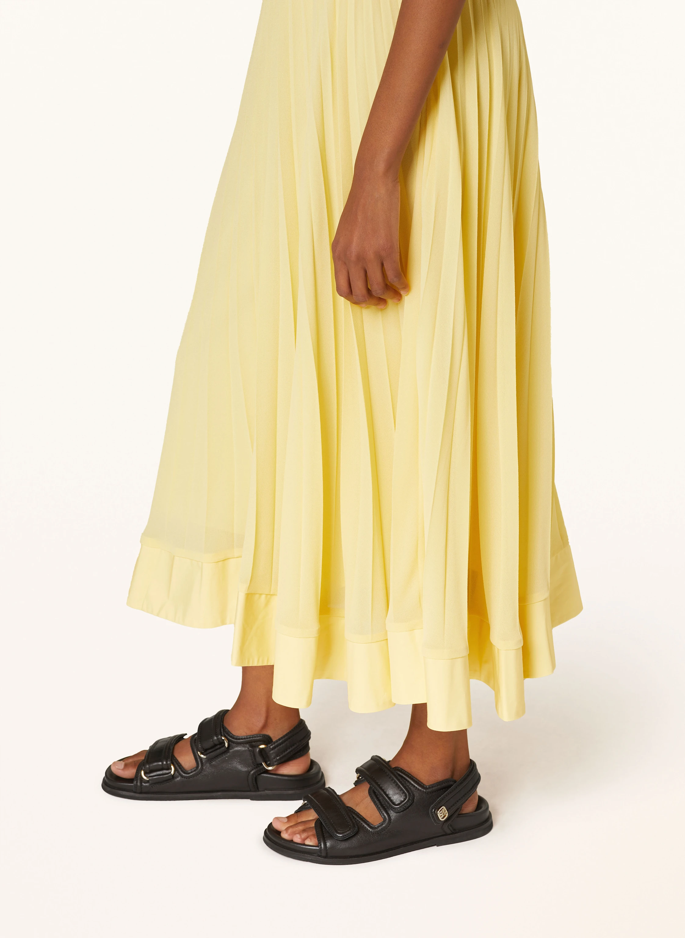 CLAUDIE PIERLOT Kleid im Materialmix mit Plissees