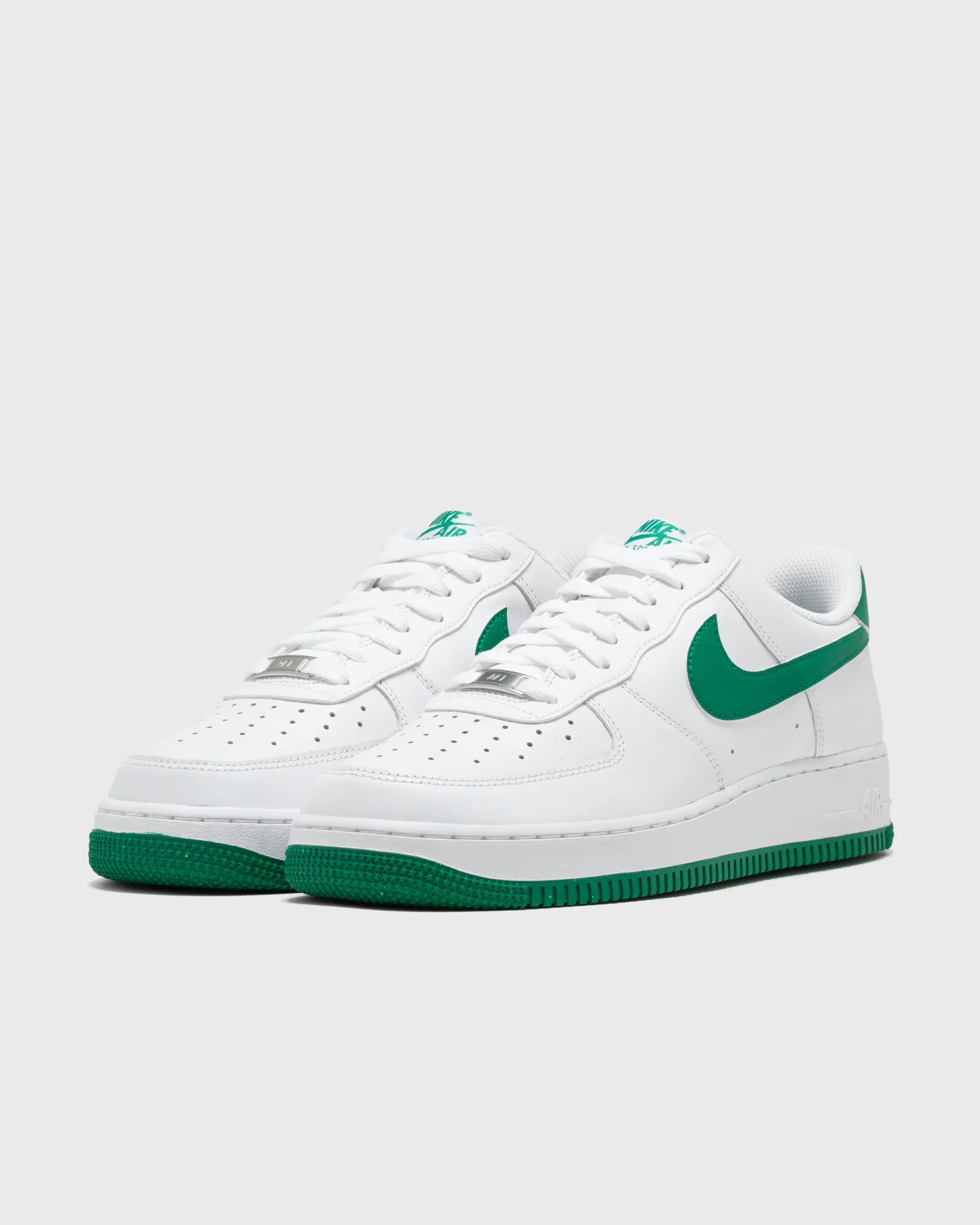 Nike AIR FORCE 1 '07