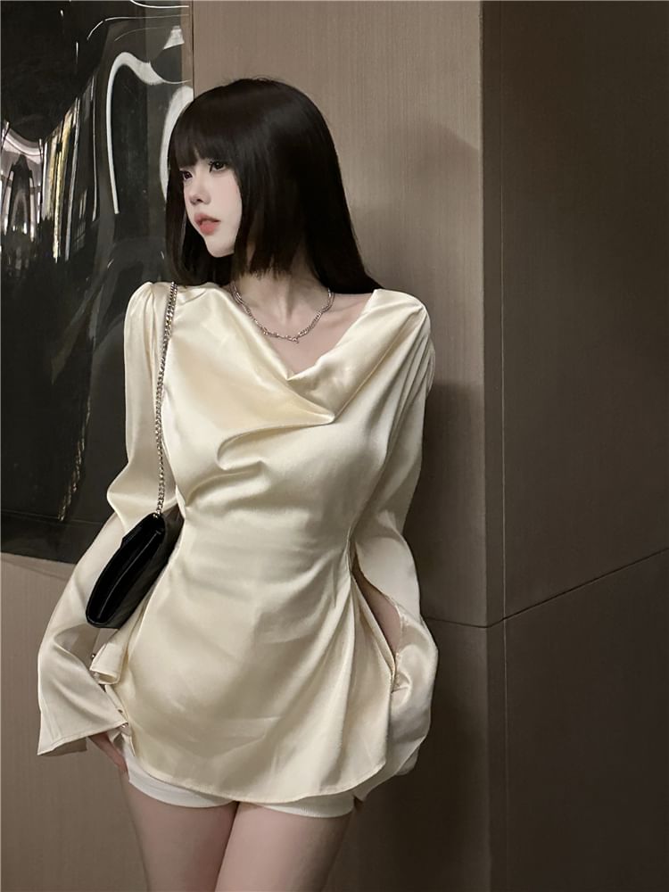 Ukiyo - Blouse met lange mouwen, col en satijnen strikceintuur