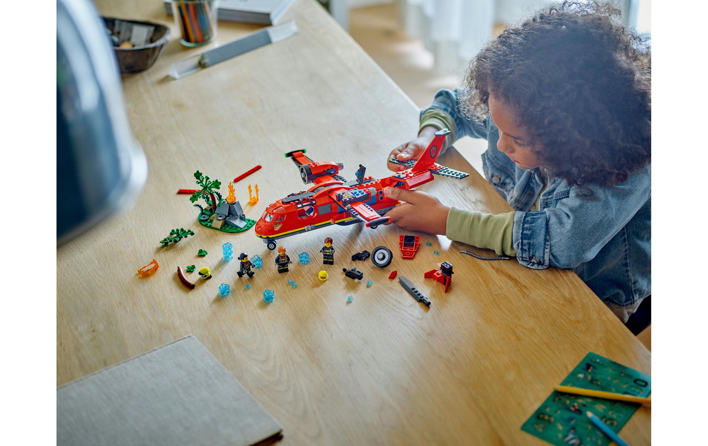 City Löschflugzeug 60413Bau- und Spielset zum Nachstellen echter Löscheinsätze