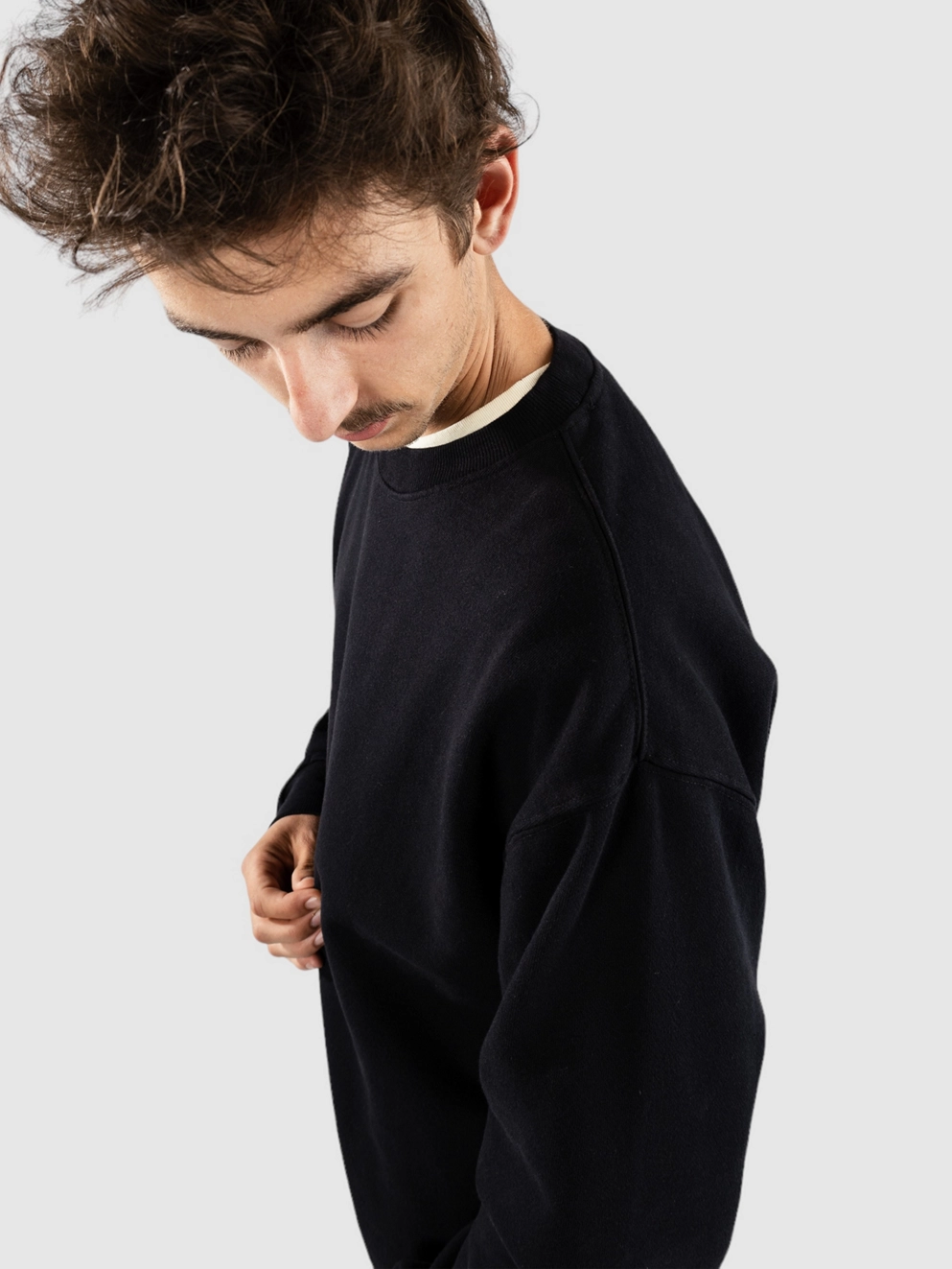 Shaka Wear 13.5 Oz Garment Dye Fleece Sweater black
