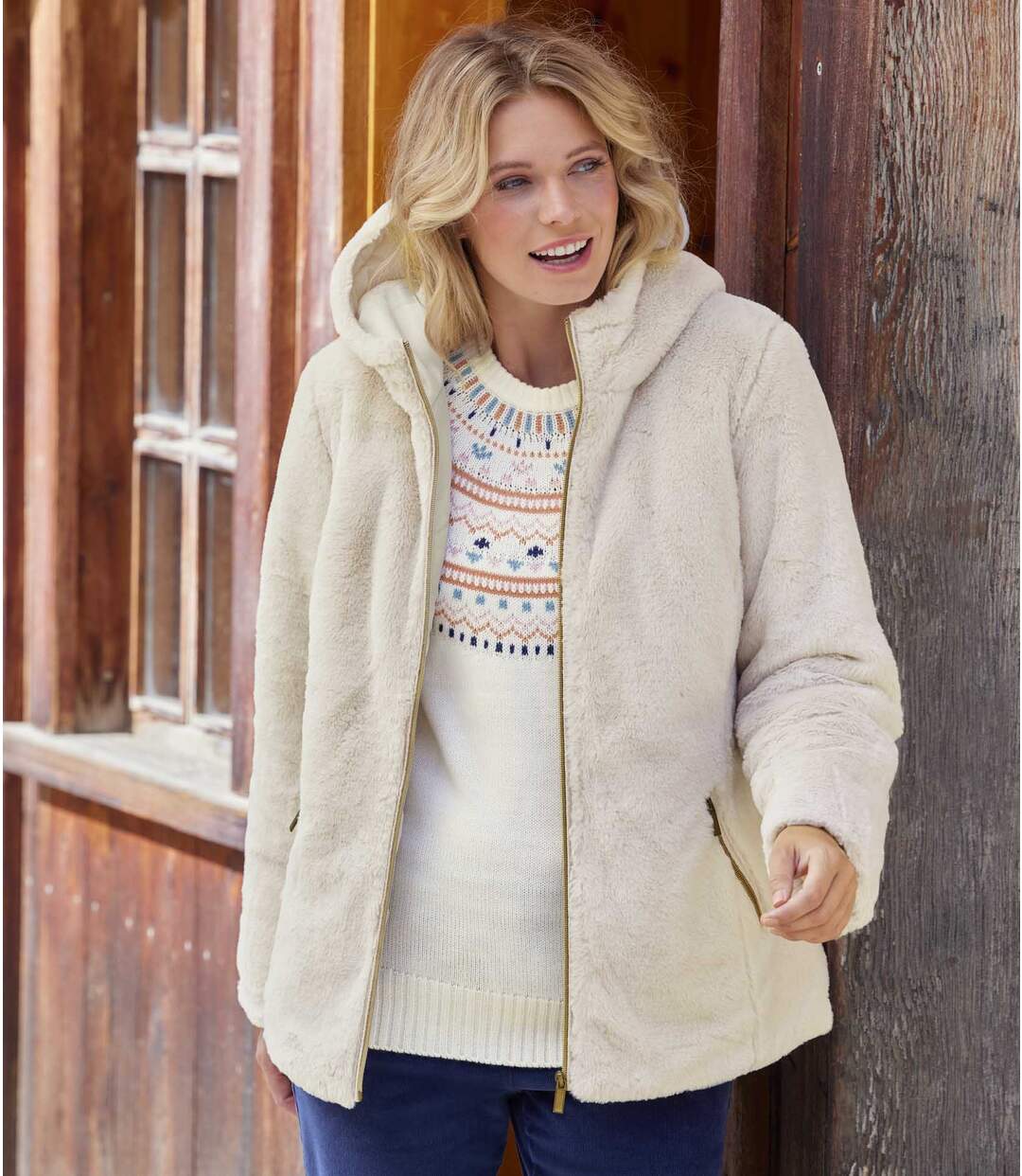 Manteau en Fausse Fourrure à Capuche