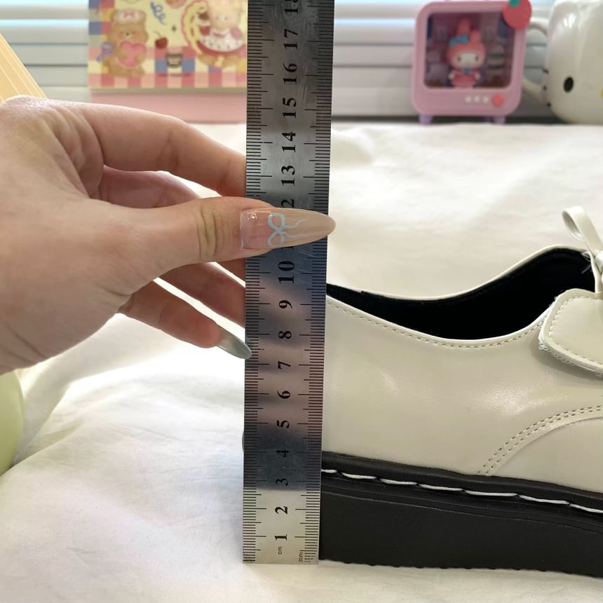 DURAC - Mary Jane-schoenen van imitatieleer met dubbele strik