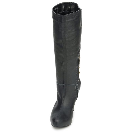 Carmen Steffens - 9112399001 Negro