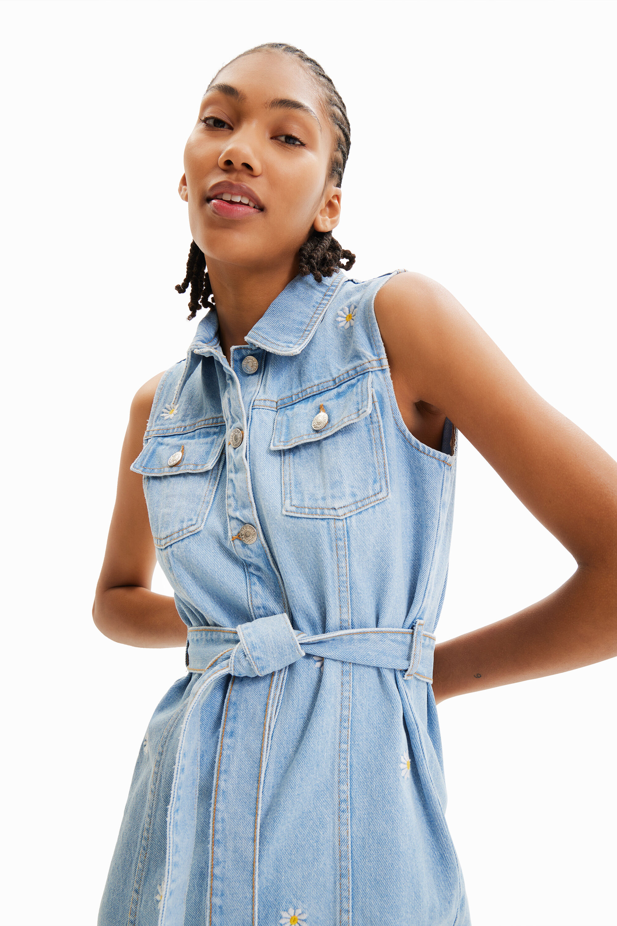 Robe courte en jean marguerites