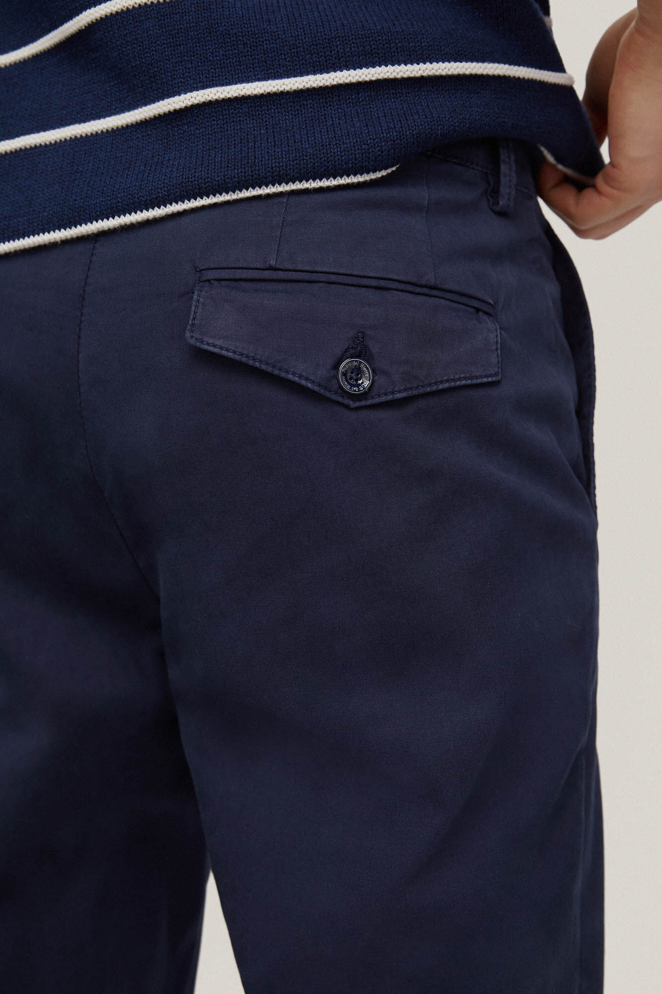 Calça chino premium, leve e de corte slim - Azul