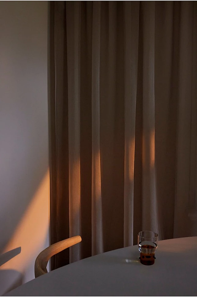KIRA målbestilt rent gardin