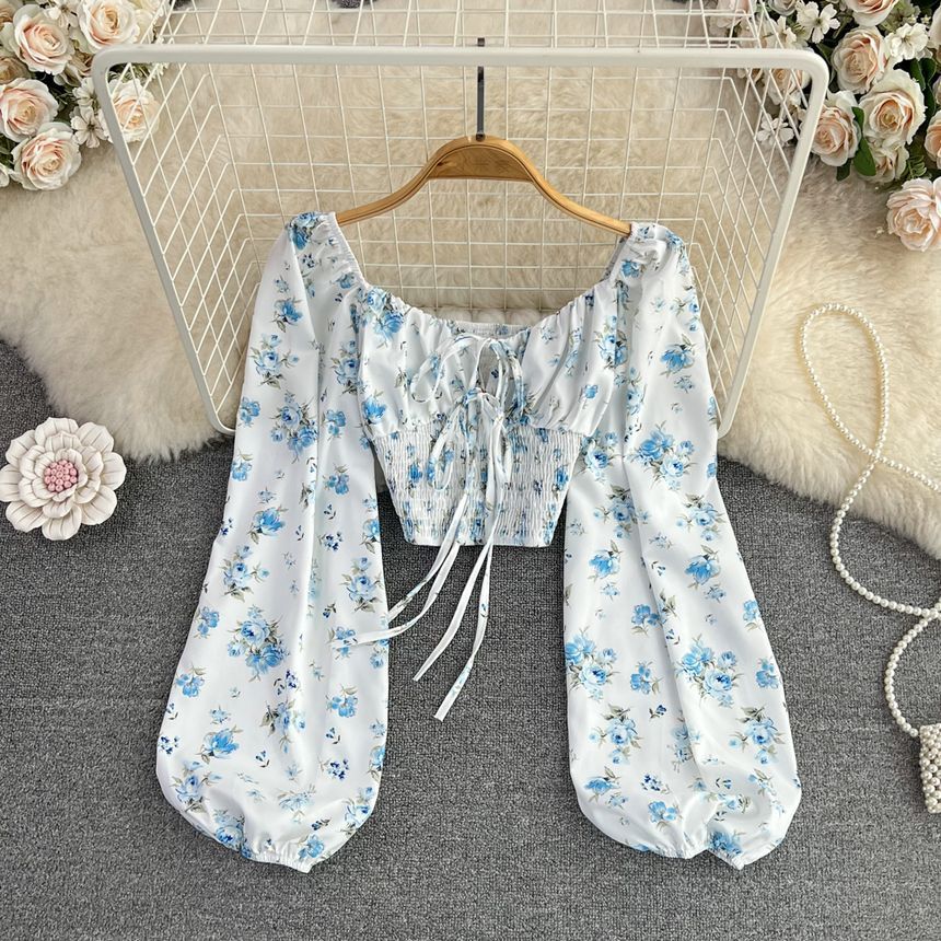 Yearnin - Crop top met lantaarnmouwen, bloemenprint en strikdetail